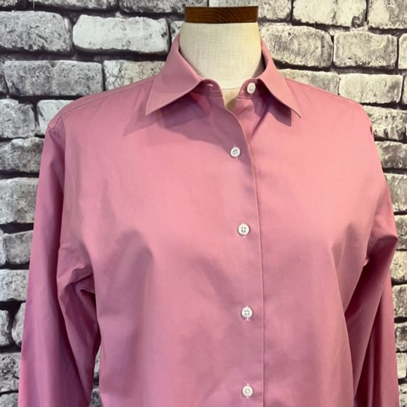Talbots Pink Wrinkle Resistant Long Sleeve Button Down Blouse Size 10 - Picture 2 of 9